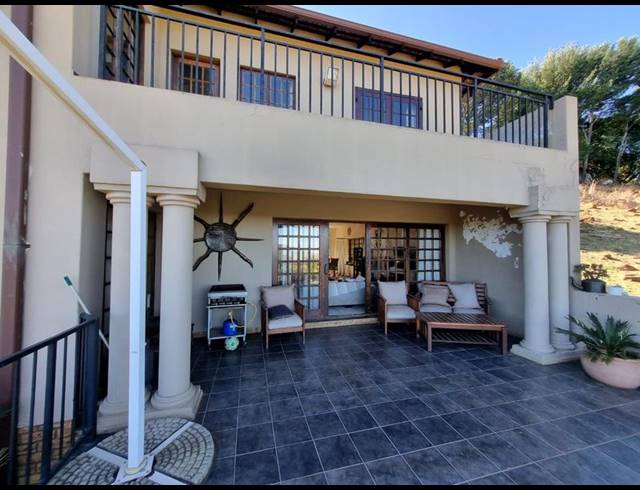 4 BEDROOM HOUSE FOR SALE IN WALKERVILLE CENTRAL